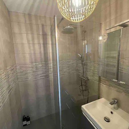 Apartament T2 Neuf En Plein Coeur De Au Bord De La Vilaine Rennes